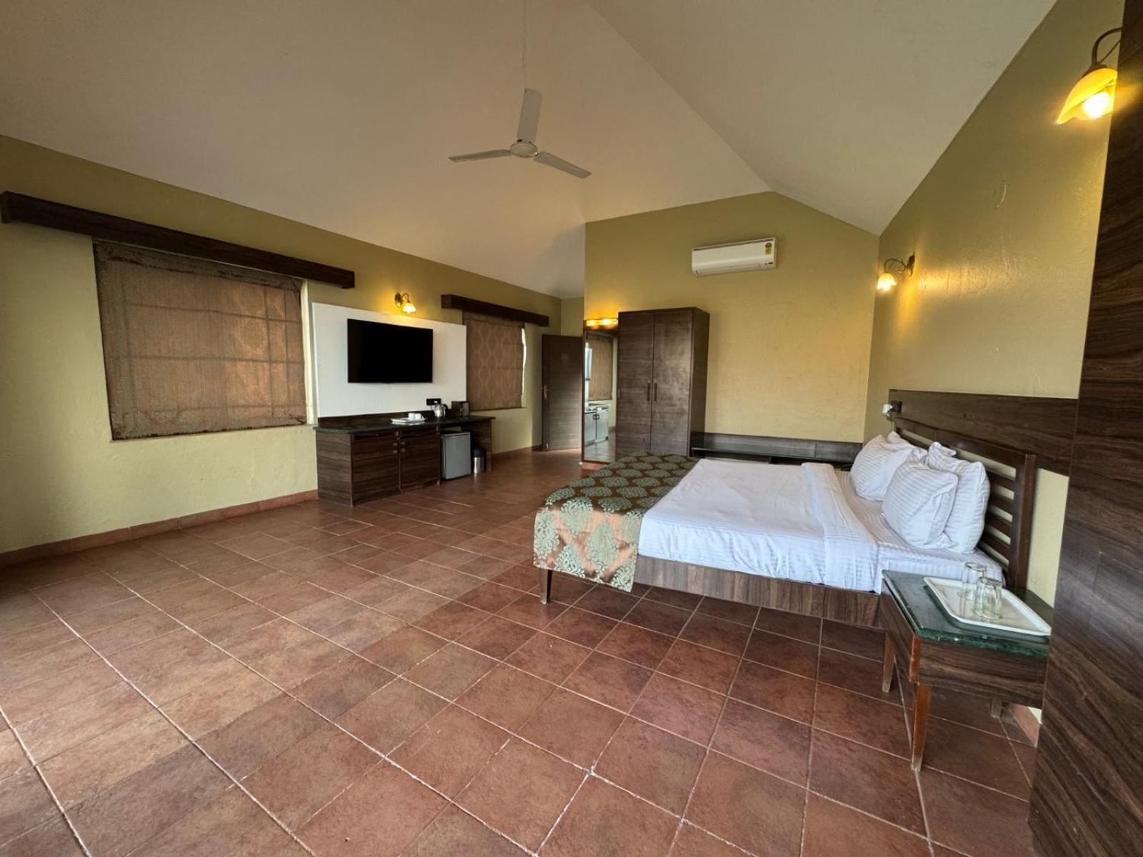 Upper Deck Resort - Stay And Relax At The Highest Peak Lonavala Εξωτερικό φωτογραφία