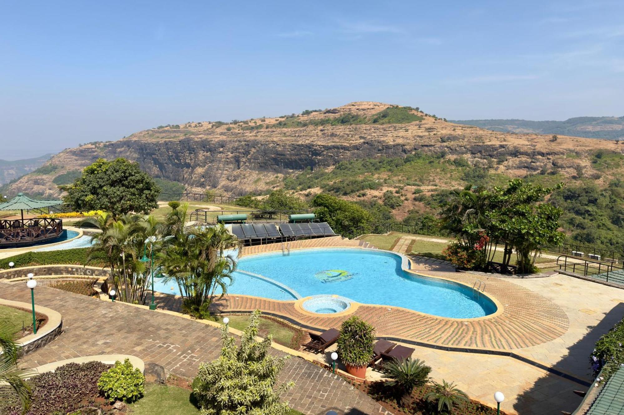 Upper Deck Resort - Stay And Relax At The Highest Peak Lonavala Εξωτερικό φωτογραφία