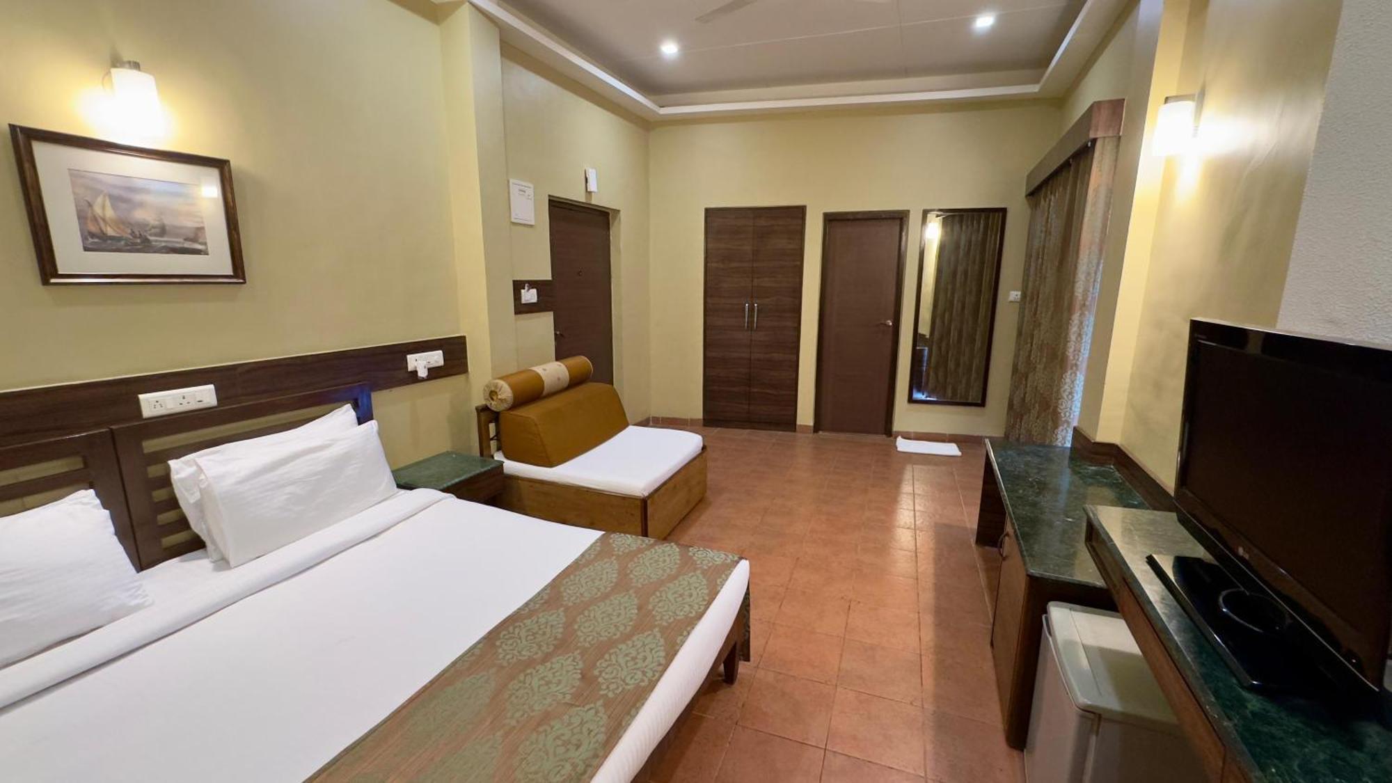 Upper Deck Resort - Stay And Relax At The Highest Peak Lonavala Εξωτερικό φωτογραφία